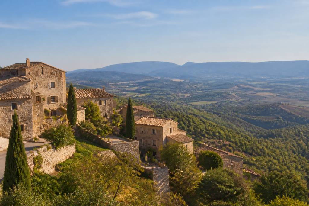 Saignon France : visiter ce village perché et profiter de ses panoramas
