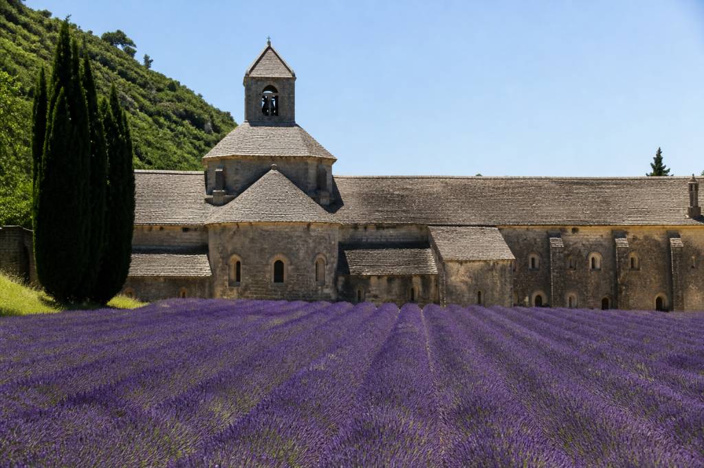 Abbaye Notre Dame de Sénanque : visite, lavande et charme cistercien